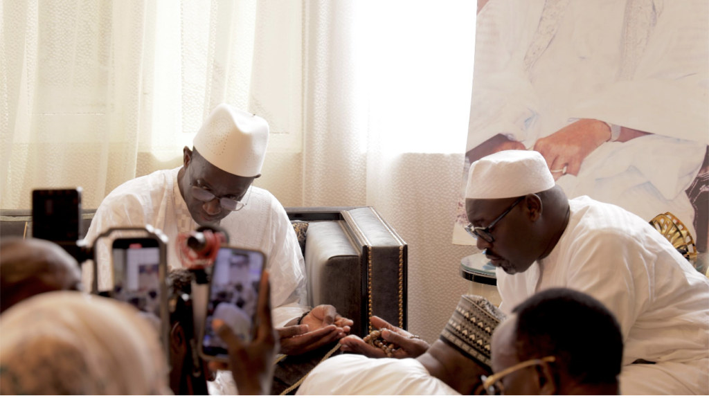 Capture-decran-2025-09-02-a-01.32.08-1024x575 GAMOU 2025 : Le Président Amadou BA effectue son ziar à Tivaouane