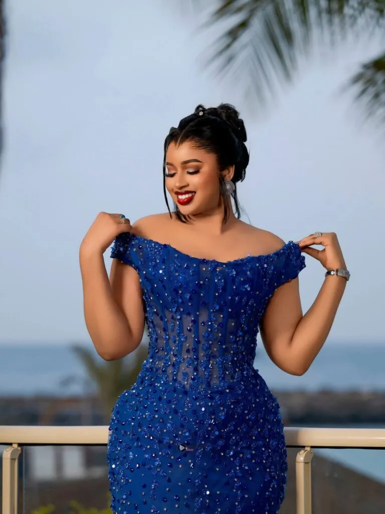 image-28 Le look « royal » de Ndeye Mouhamed Niang qui affole la toile !